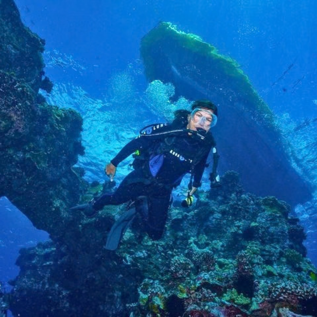 Diver Below and Boat Above - Dive Maui 2 Tank Lanai Cathedrals Dive - Book Maui Activities at Auntie Snorkel