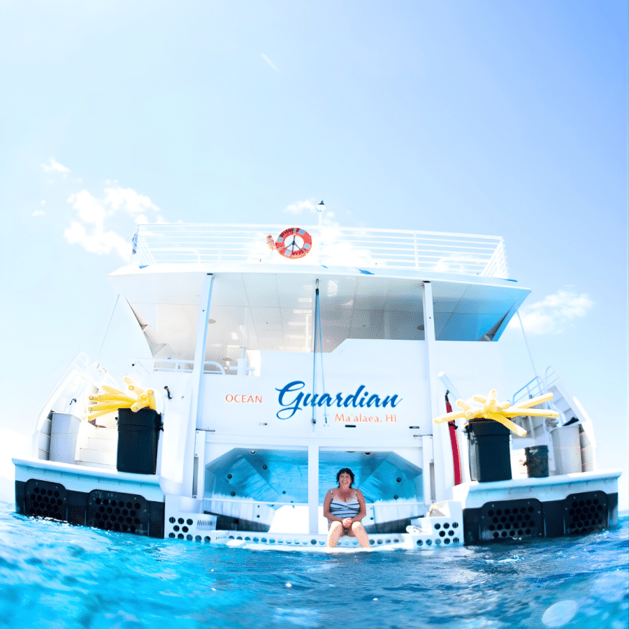 Easy Water Entry and Exit - Pacific Whale Foundation Molokini and Turtle Arches Snorkel Tour - Book Maui Activities at Auntie Snorkel