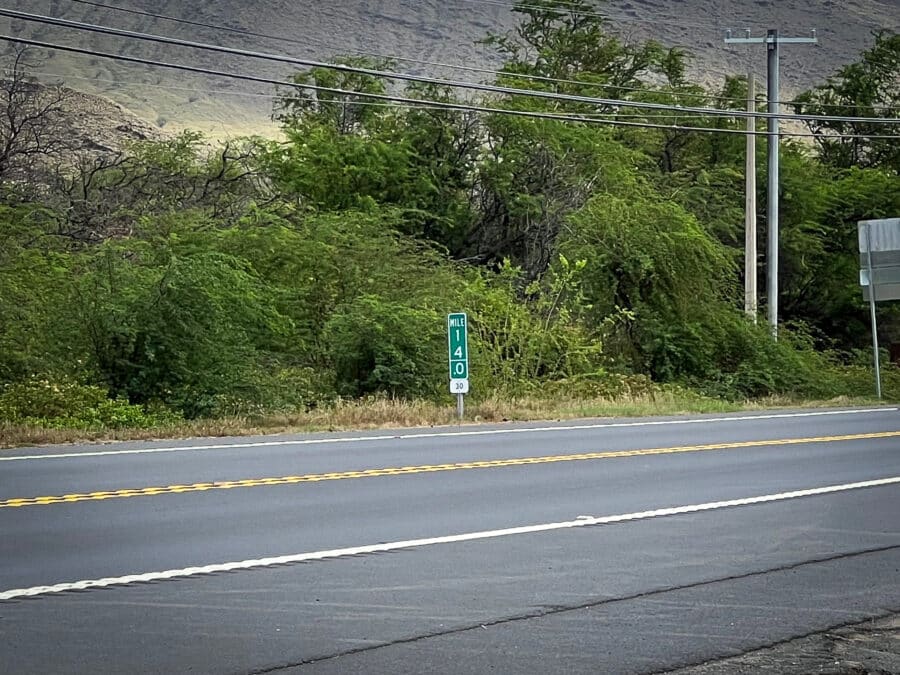 Mile Marker 14 at Olowalu