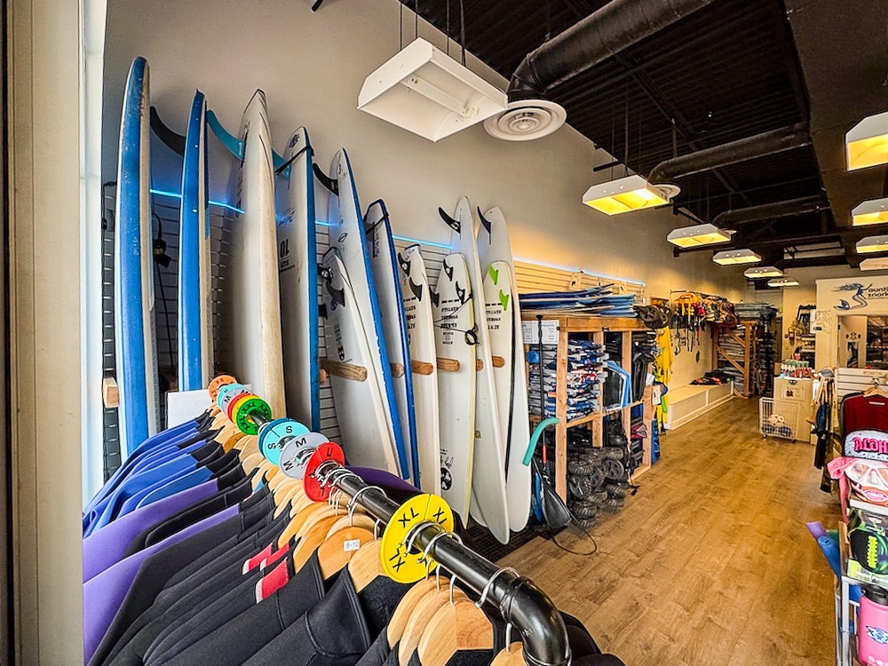 Rent Paddleboards, Surfboards, Boogie Boards, and Skimboards at Auntie Snorkel