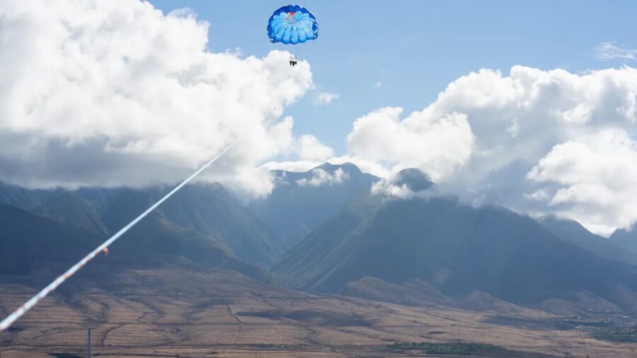 UFO Parasail Maui High Above Kaanapali