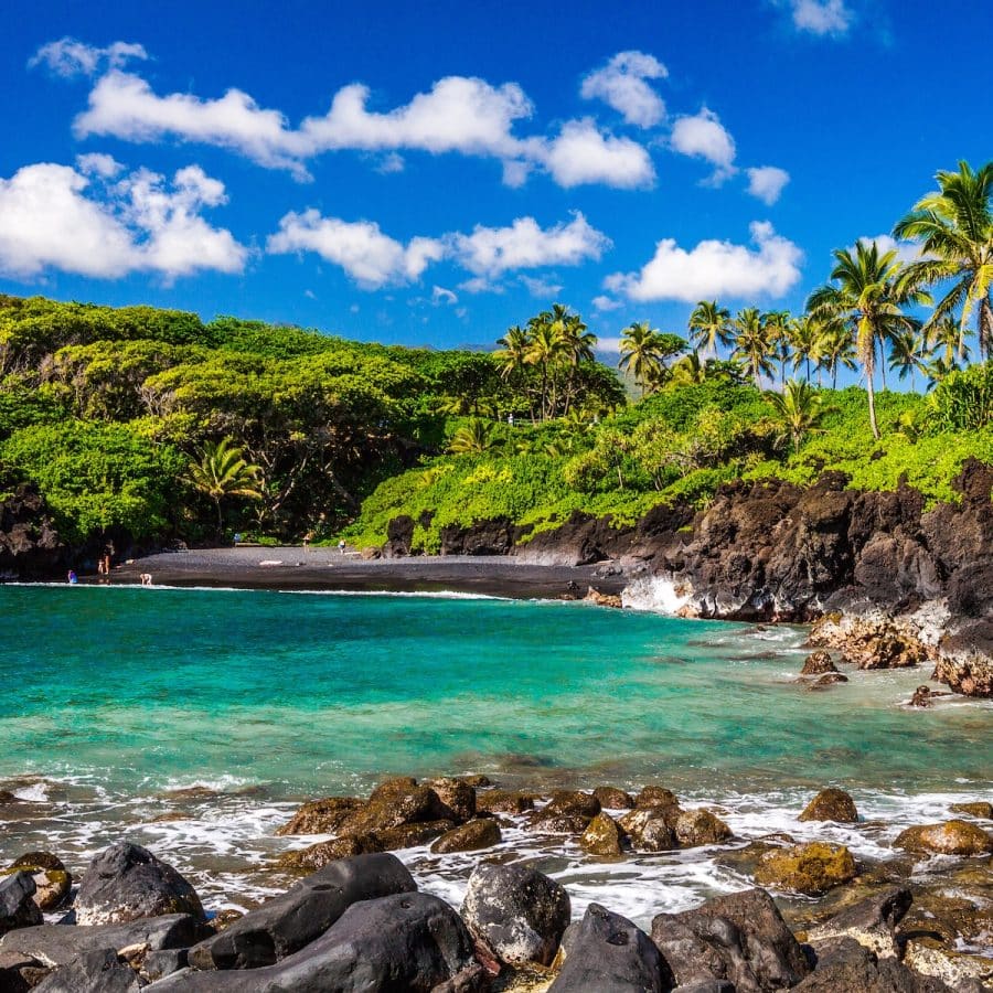 Waianapapa State Park - Black Sand Beach - Road to Hana